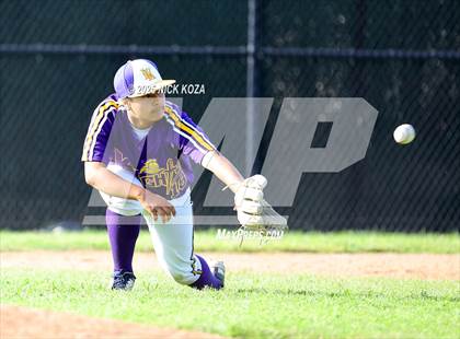 Thumbnail 1 in Firebaugh vs. Lynwood photogallery.