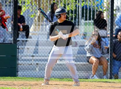Thumbnail 2 in Firebaugh vs. Lynwood photogallery.
