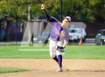Thumbnail 2 in Firebaugh vs. Lynwood photogallery.