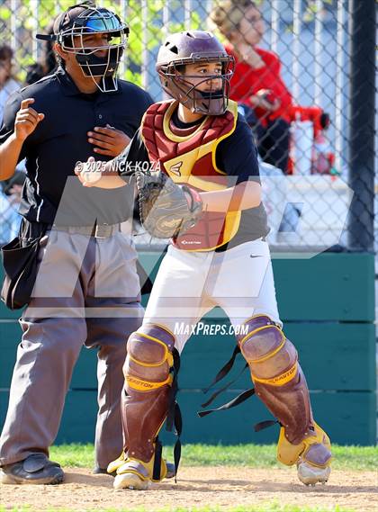 Thumbnail 2 in Firebaugh vs. Lynwood photogallery.
