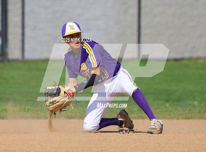Thumbnail 1 in Firebaugh vs. Lynwood photogallery.