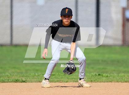 Thumbnail 2 in Firebaugh vs. Lynwood photogallery.