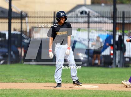 Thumbnail 3 in Firebaugh vs. Lynwood photogallery.