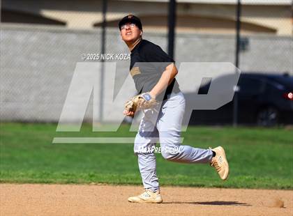 Thumbnail 3 in Firebaugh vs. Lynwood photogallery.