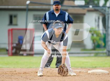 Thumbnail 3 in Crescenta Valley @ Glendale photogallery.