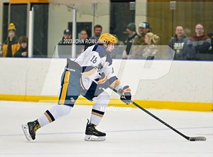 Thumbnail 1 in Independence vs Page photogallery.