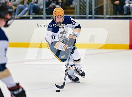 Thumbnail 1 in Independence vs Page photogallery.
