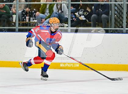 Thumbnail 1 in Independence vs Page photogallery.