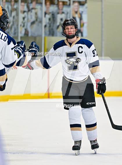 Thumbnail 3 in Independence vs Page photogallery.