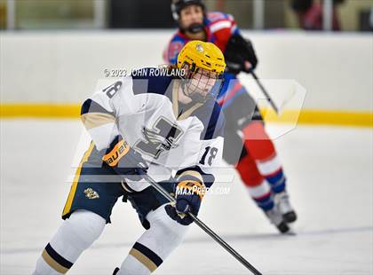 Thumbnail 1 in Independence vs Page photogallery.