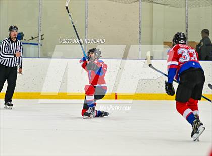 Thumbnail 1 in Independence vs Page photogallery.