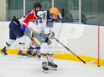 Thumbnail 3 in Independence vs Page photogallery.