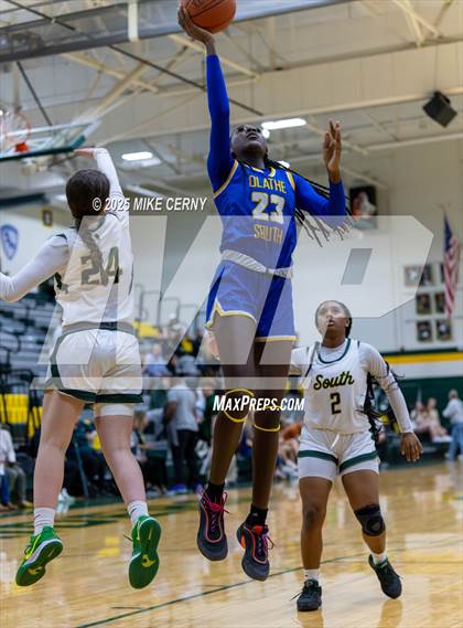 Thumbnail 2 in Olathe South @ Shawnee Mission South photogallery.