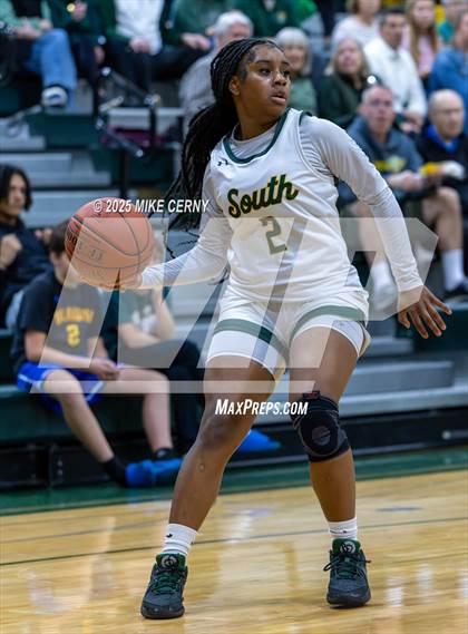 Thumbnail 3 in Olathe South @ Shawnee Mission South photogallery.