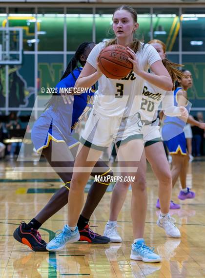 Thumbnail 2 in Olathe South @ Shawnee Mission South photogallery.