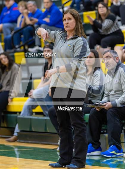 Thumbnail 3 in Olathe South @ Shawnee Mission South photogallery.
