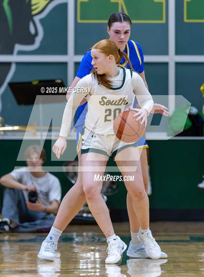Thumbnail 1 in Olathe South @ Shawnee Mission South photogallery.