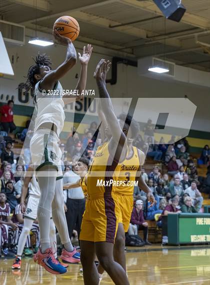 Thumbnail 1 in Lumberton @ Pine Forest photogallery.