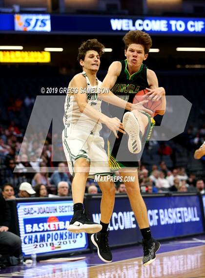 Thumbnail 3 in Sonora vs Liberty Ranch (CIF SJS D4 Final) photogallery.