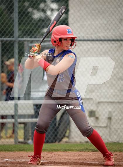 Thumbnail 3 in Bartlett @ Arlington (4A District 15 1st Round) photogallery.