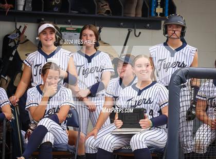Thumbnail 2 in Bartlett @ Arlington (4A District 15 1st Round) photogallery.