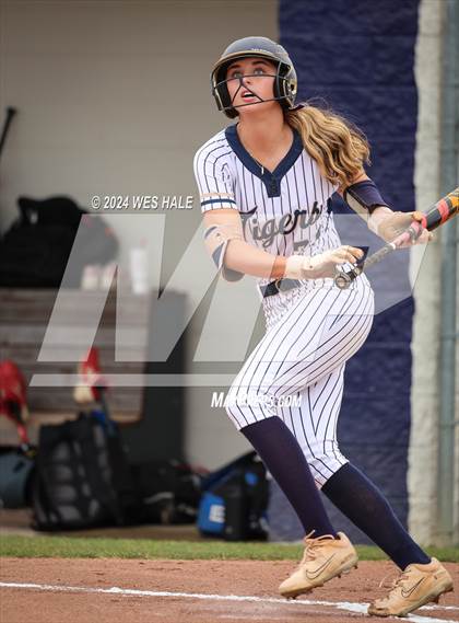 Thumbnail 2 in Bartlett @ Arlington (4A District 15 1st Round) photogallery.