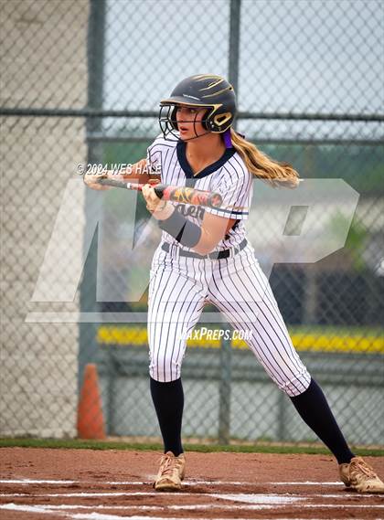 Thumbnail 3 in Bartlett @ Arlington (4A District 15 1st Round) photogallery.