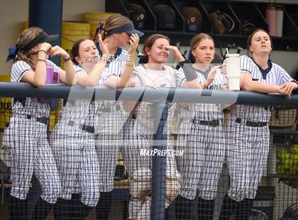 Thumbnail 1 in Bartlett @ Arlington (4A District 15 1st Round) photogallery.