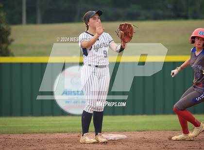 Thumbnail 1 in Bartlett @ Arlington (4A District 15 1st Round) photogallery.