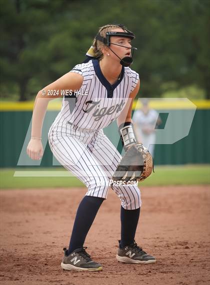 Thumbnail 3 in Bartlett @ Arlington (4A District 15 1st Round) photogallery.