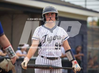 Thumbnail 2 in Bartlett @ Arlington (4A District 15 1st Round) photogallery.