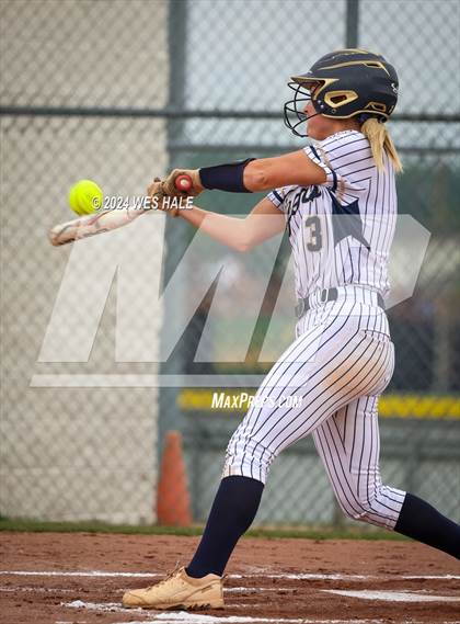 Thumbnail 1 in Bartlett @ Arlington (4A District 15 1st Round) photogallery.