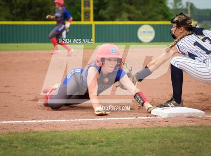 Thumbnail 3 in Bartlett @ Arlington (4A District 15 1st Round) photogallery.
