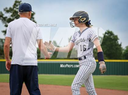 Thumbnail 2 in Bartlett @ Arlington (4A District 15 1st Round) photogallery.