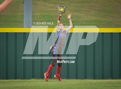 Thumbnail 3 in Bartlett @ Arlington (4A District 15 1st Round) photogallery.