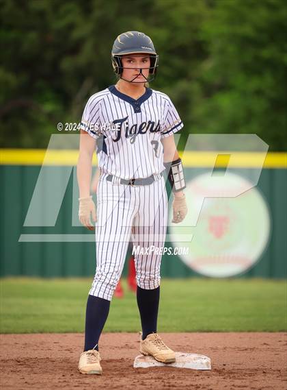 Thumbnail 2 in Bartlett @ Arlington (4A District 15 1st Round) photogallery.