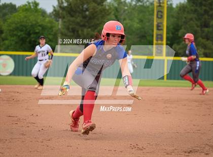 Thumbnail 3 in Bartlett @ Arlington (4A District 15 1st Round) photogallery.