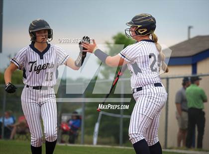 Thumbnail 2 in Bartlett @ Arlington (4A District 15 1st Round) photogallery.