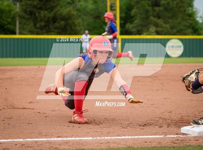Thumbnail 3 in Bartlett @ Arlington (4A District 15 1st Round) photogallery.