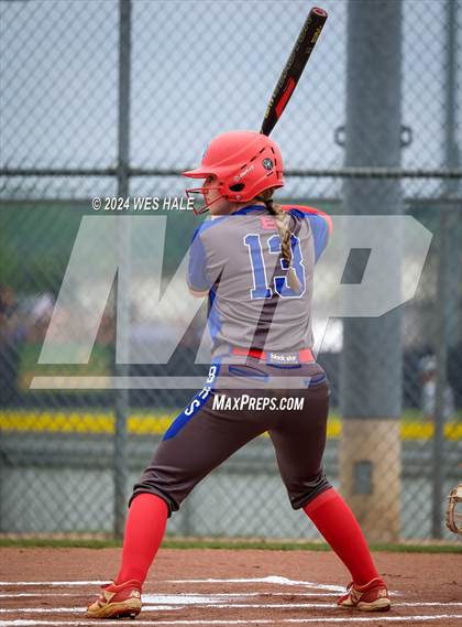 Thumbnail 3 in Bartlett @ Arlington (4A District 15 1st Round) photogallery.