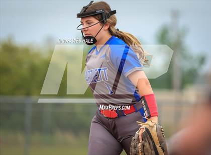 Thumbnail 3 in Bartlett @ Arlington (4A District 15 1st Round) photogallery.