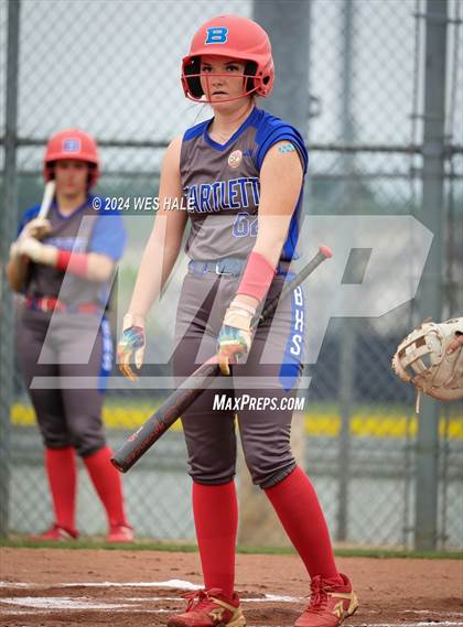 Thumbnail 2 in Bartlett @ Arlington (4A District 15 1st Round) photogallery.