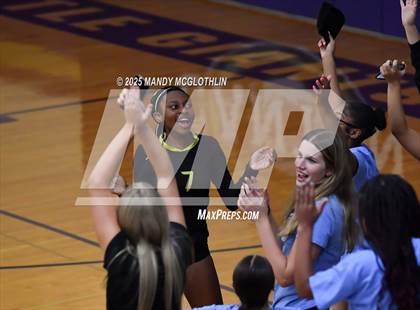 Thumbnail 3 in Galesburg @ Canton photogallery.