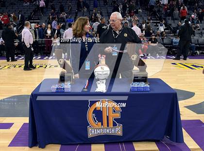 Thumbnail 2 in Chino Hills vs. James Logan (CIF State D1 Final) photogallery.