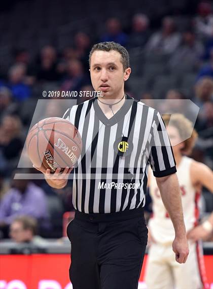 Thumbnail 3 in Chino Hills vs. James Logan (CIF State D1 Final) photogallery.