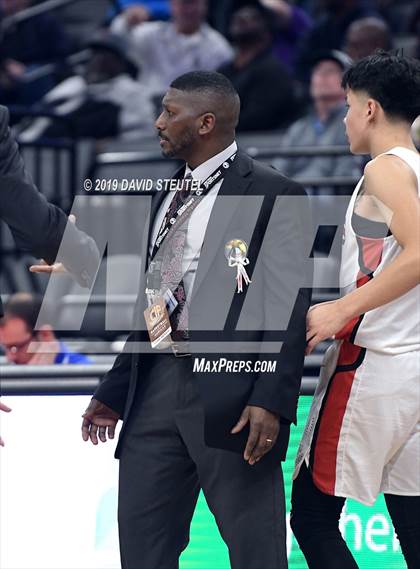 Thumbnail 2 in Chino Hills vs. James Logan (CIF State D1 Final) photogallery.