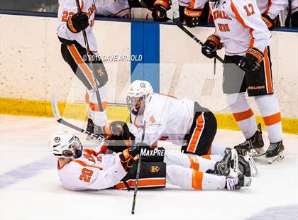 Thumbnail 3 in Kimball Union Academy vs Salisbury School (NEPSAC Elite 8 Final) photogallery.