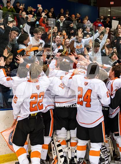 Thumbnail 3 in Kimball Union Academy vs Salisbury School (NEPSAC Elite 8 Final) photogallery.