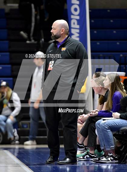 Thumbnail 1 in Escalon vs. Colfax (CIF SJS D4 Final) photogallery.