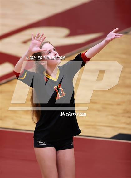 Thumbnail 3 in Sequoyah @ Lassiter photogallery.
